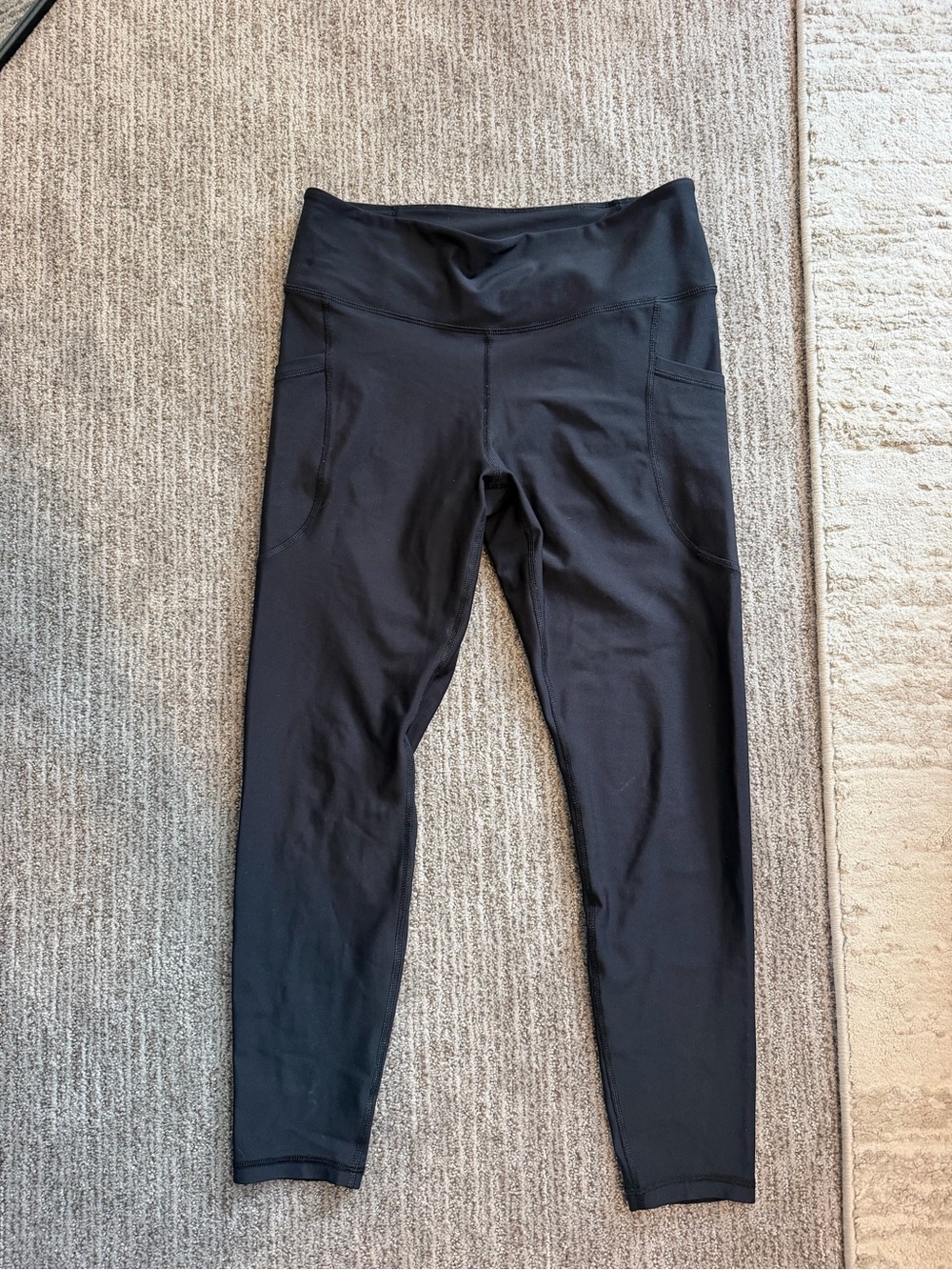 Old Navy PowerSoft High Rise Leggings in Size Large